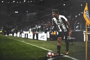 开云体育下载-拉齐奥强势拿下亚特兰大，坎特刷新纪录，蓝鹰中场引擎的进化论