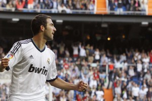 开云体育-国王力克太阳，拉梅洛·鲍尔如何用不掉线的稳定输出重定义控卫美学