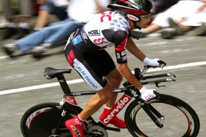 开云体育入口-蓝桥新帅首秀告捷！巴斯托尼战术革命，切尔西力克沙特劲旅