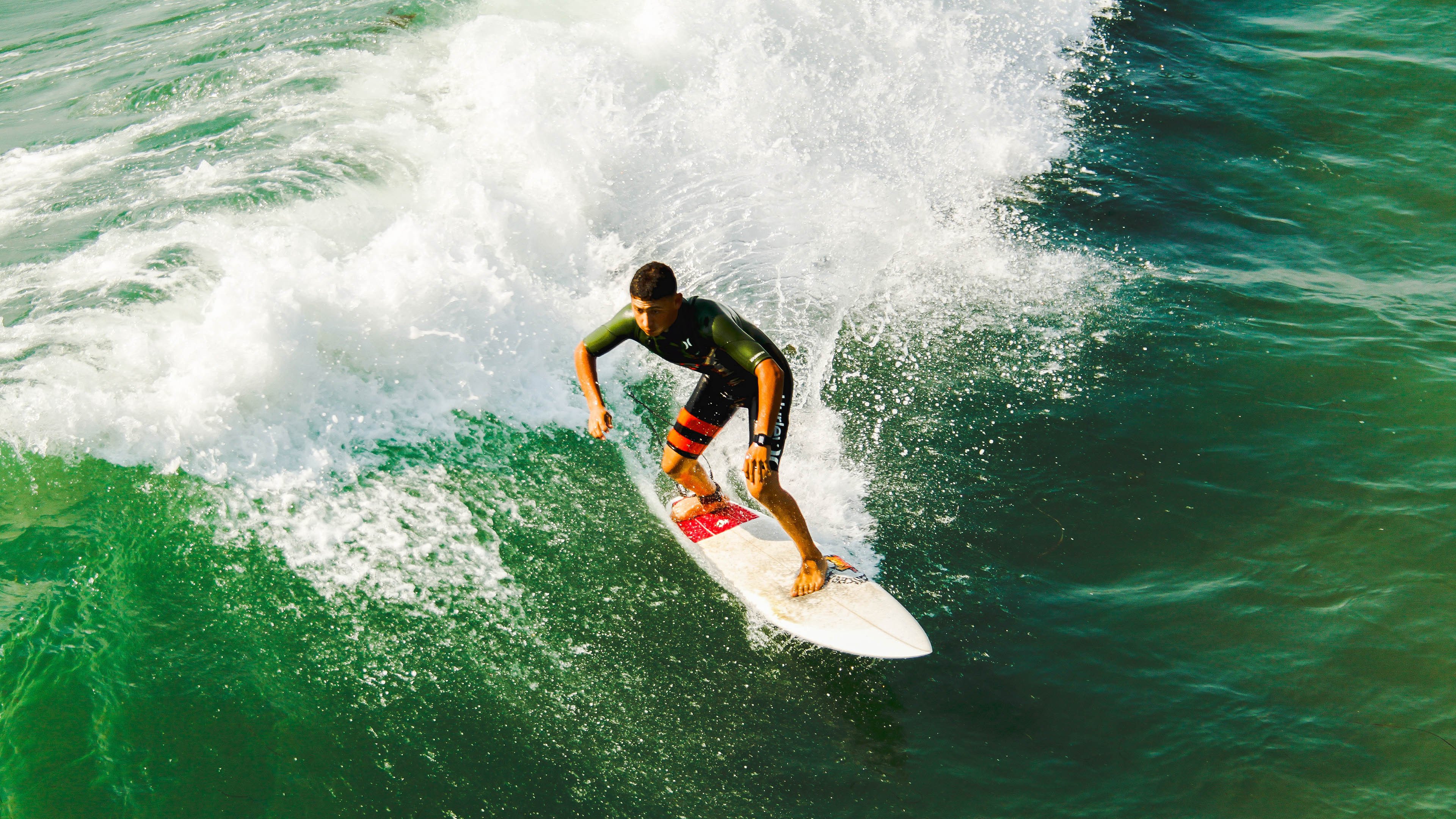 活塞提前终结悬念篮网，杰伦格林发挥堪称完美，新星崛起与球队未来的双重启示